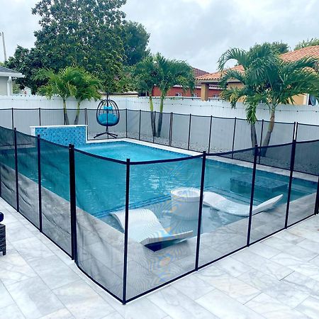 Lux Backyard/Heated Pool/Everglades/Speedway/Keys! 迈阿密 外观 照片